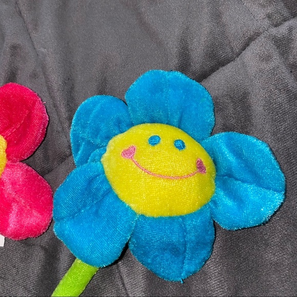 $3! Set of Blue and Pink Bendable Flowers✿❀ - Picture 3 of 6